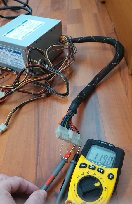 Sursa Chieftec 450 w [testata]