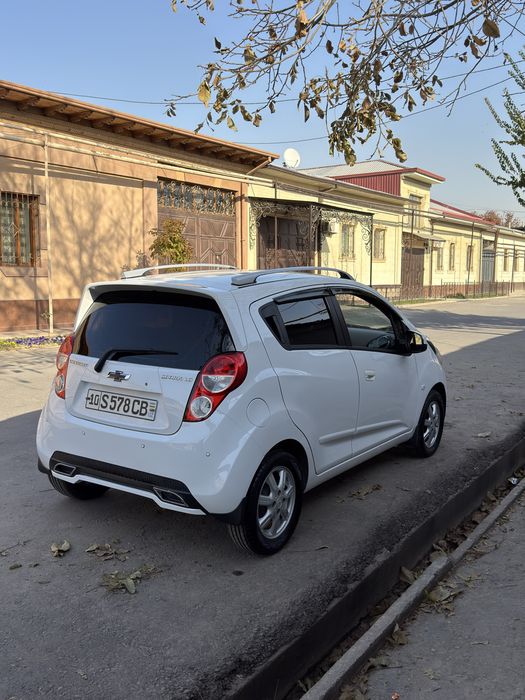 Spark Avtomat sotiladi