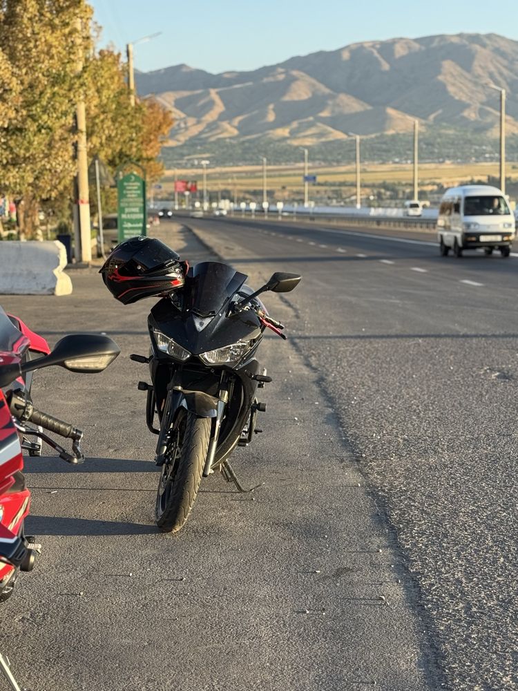 Yamaha R3 original