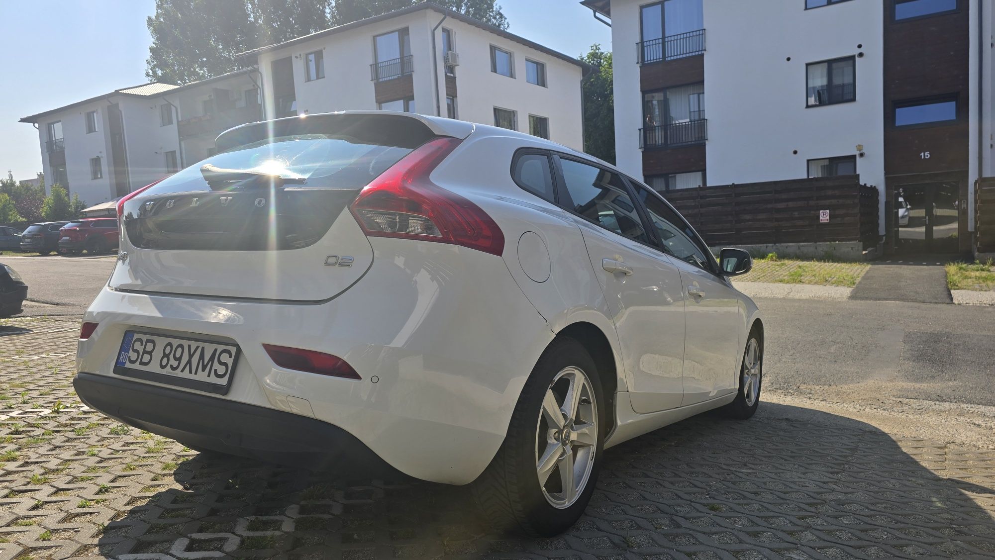Volvo V40 2014 îngrijită de nefumator