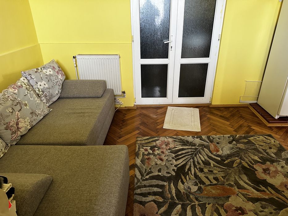 Vand locuinta in zona centrala