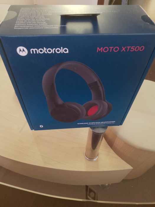 Motorola  MOTO XT500