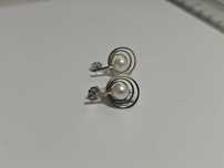 Cercei aur alb 18k 3.93gr cu perle (r)