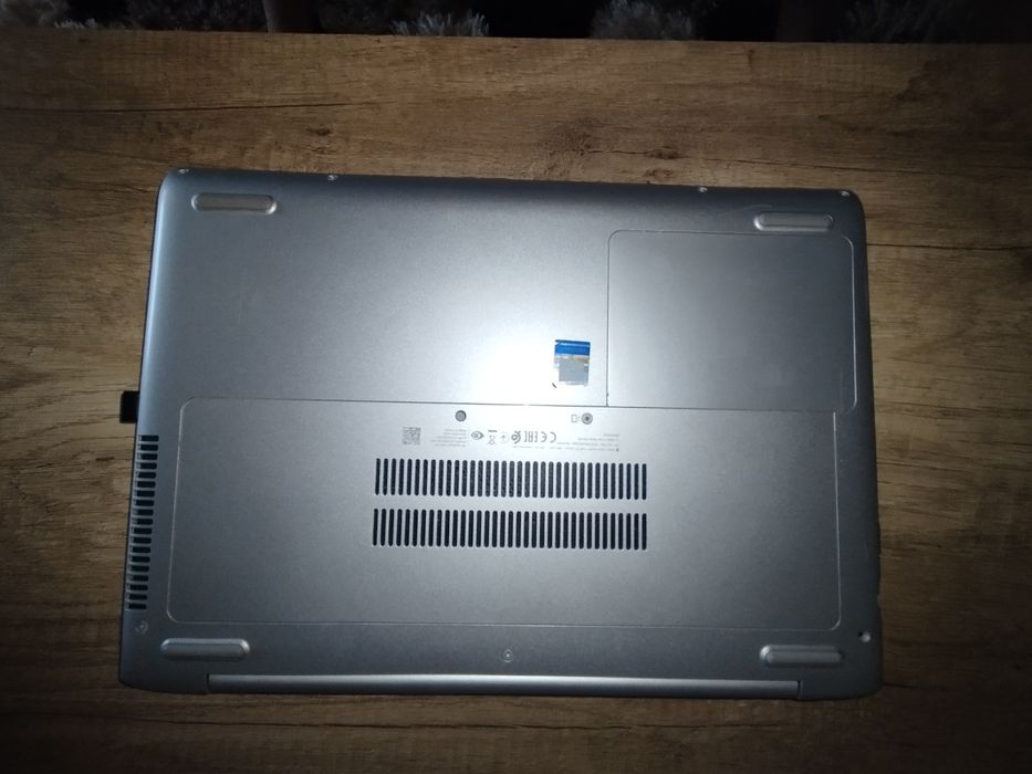 Laptop HP ProBook 440 G5, i5, 8GB RAM, SSD 256GB, NVIDIA GeForce