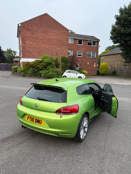 Vând VW Scirocco