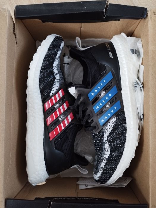 Adidas Ultra Boost City NY marime 40,5 model f rar