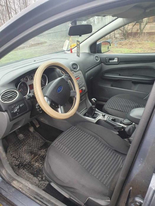 Vând Ford Focus 2008 Berlina