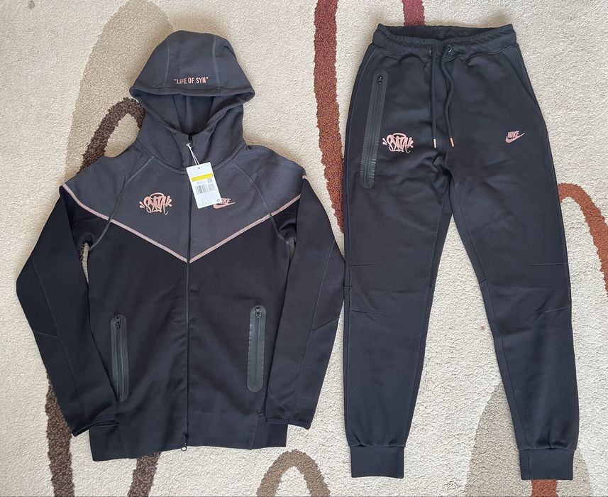 Нови мъжки комплекти NIKE Tech Fleece и The North Face размер S