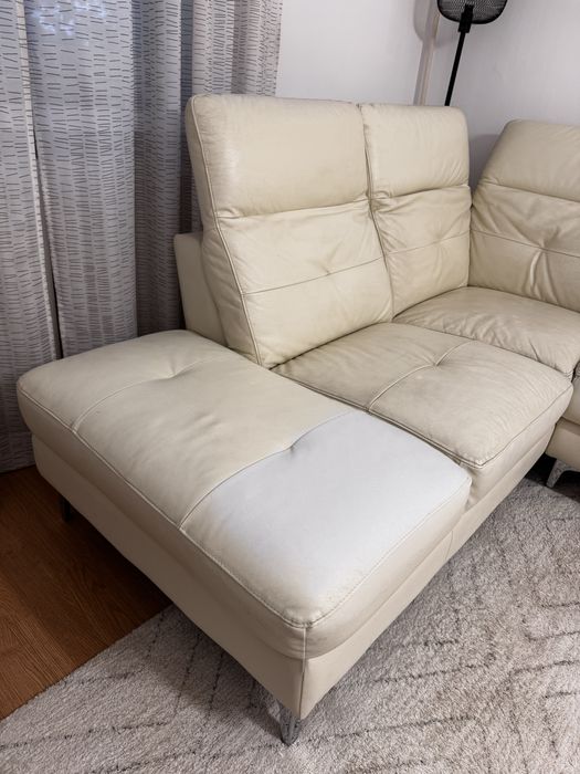 Canapea din piele bej