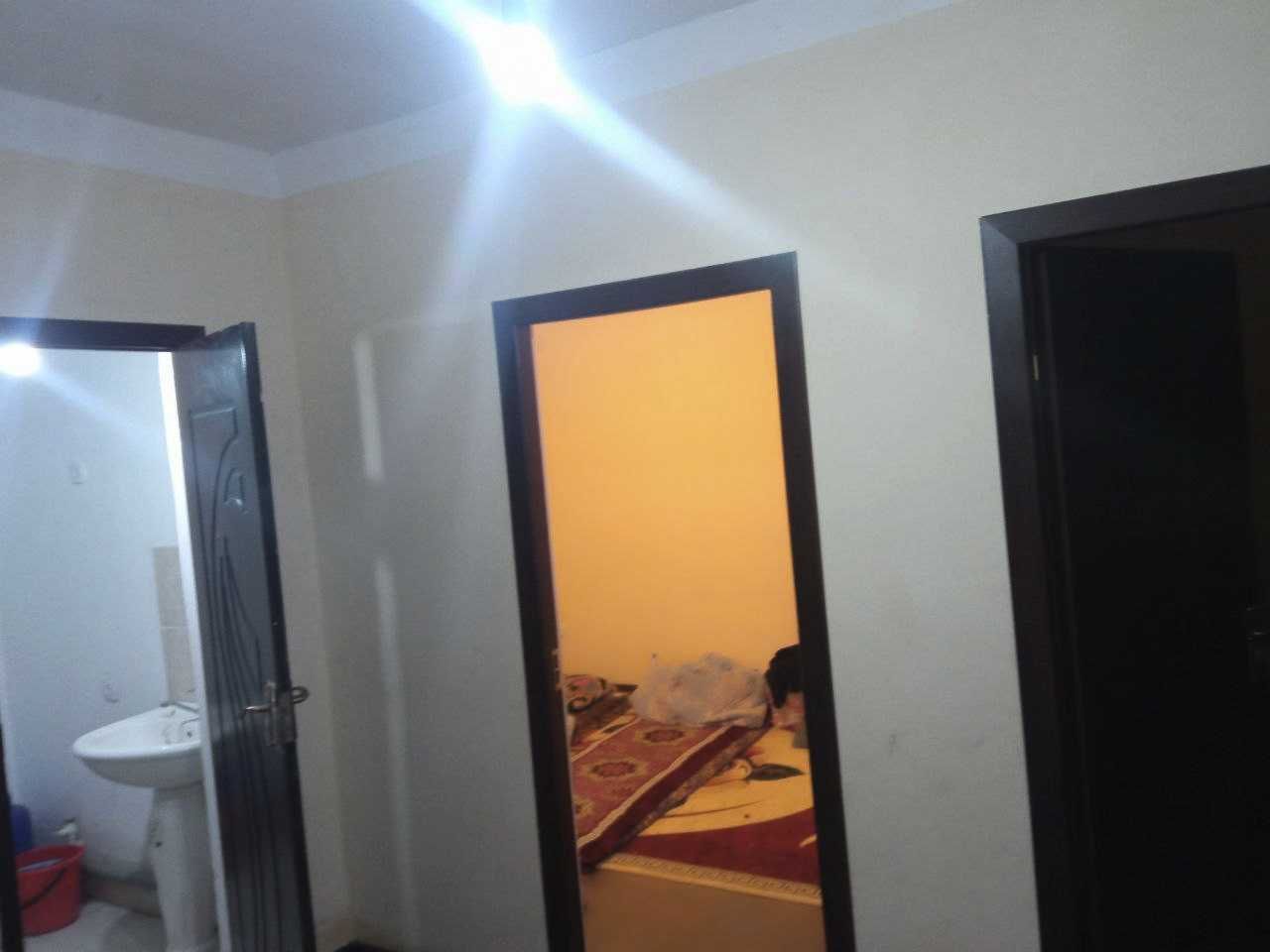 Ko`p qavatli uydagi xonadon