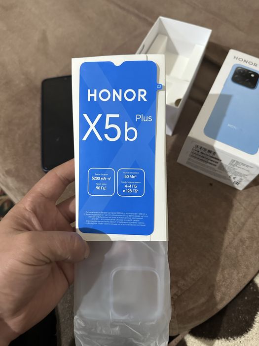 Продаю смартфон  Honor x5b plus