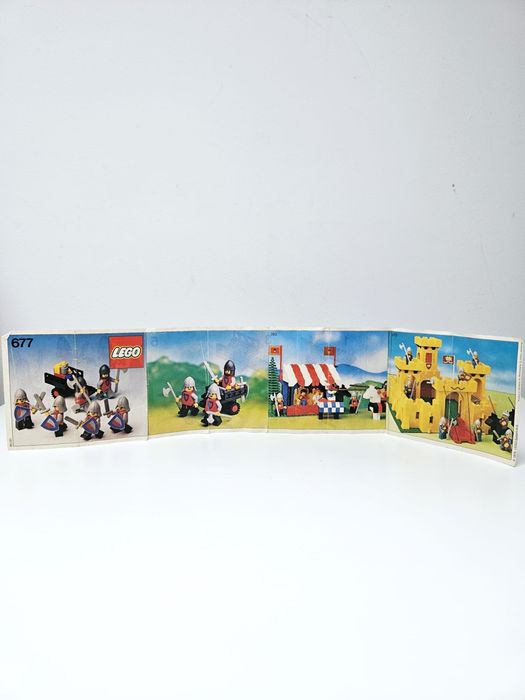 Lego Classic Castle 677 - Knights Procession (1979)