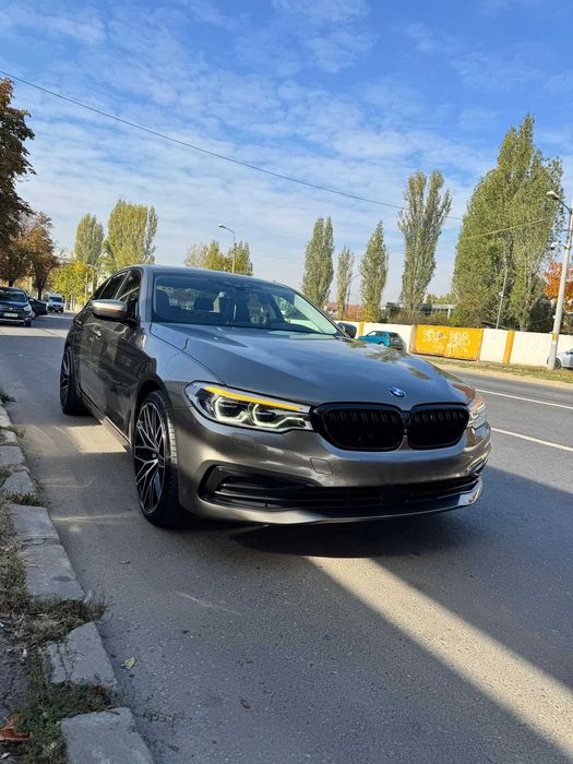 BMW Seria 5 G30 530E 2017 Super Dotat