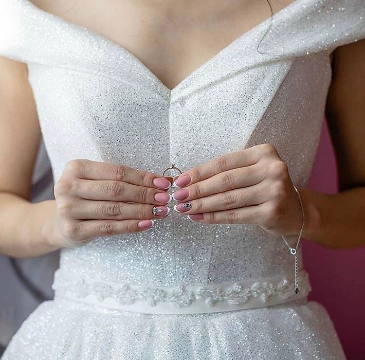 Продам свадебное платье