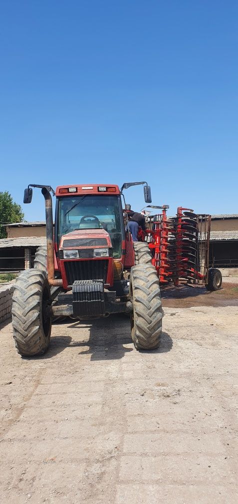 Case magnum 8940