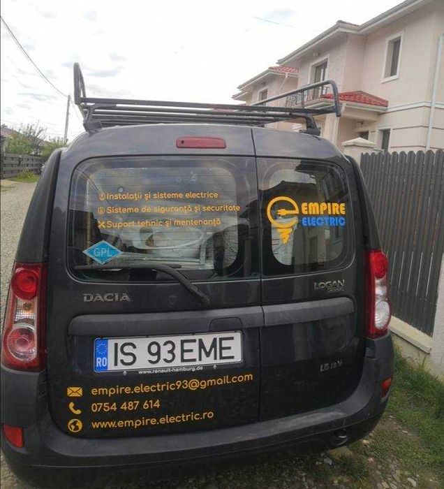 Autocoloante auto/Inscriptionari auto/Stickere auto la comanda