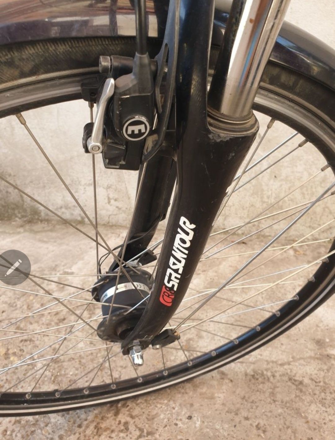 Velo de Ville Electric Bike 145km