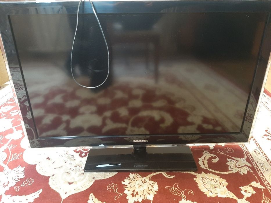 Продам телевизор Samsung