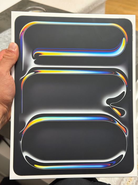 Ipad pro 13inch m5 256GB Чисто нов