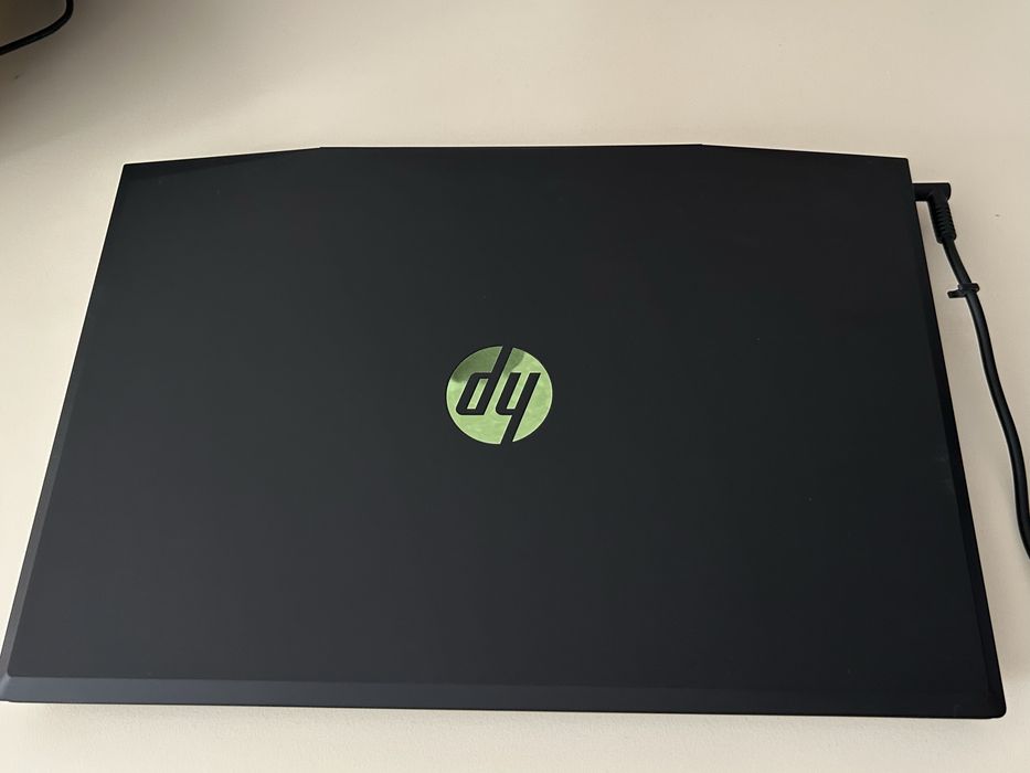 Продам ноутбук HP Pavilion Gaming 15