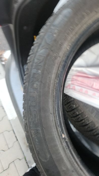 Vând anvelope 215/55/18