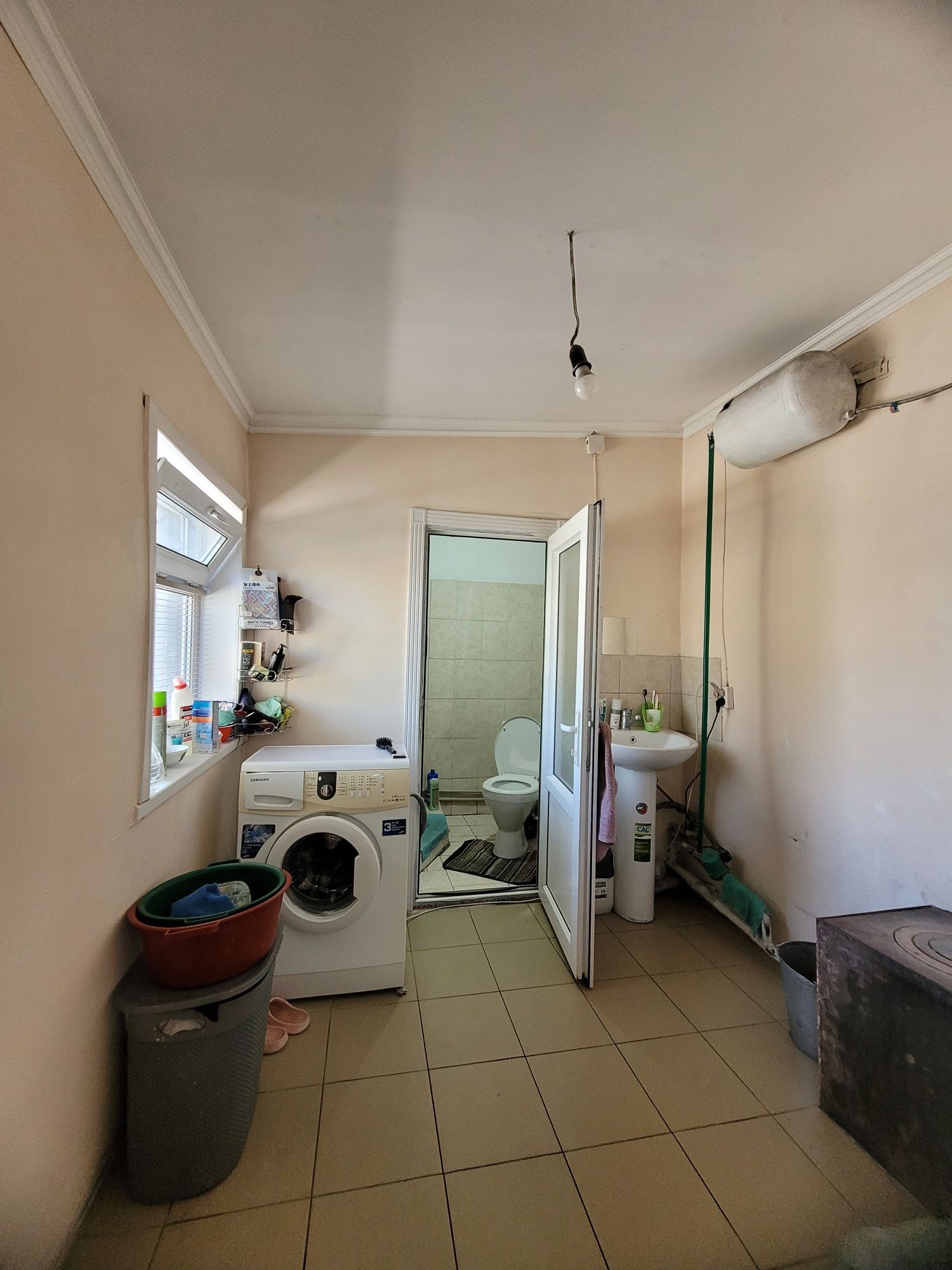 Продам 3 комн.дом район 905 стройка
