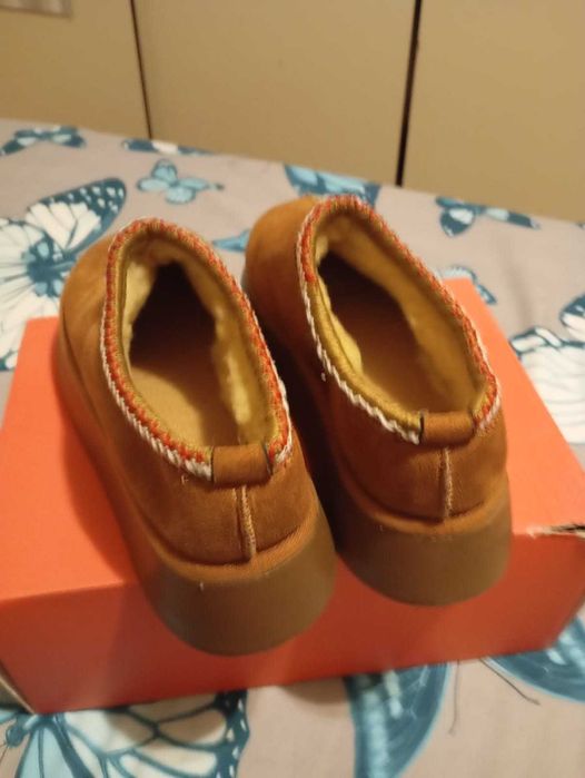 Papuci UGG Maro nr.39