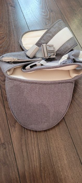 Седалка/раница за бебеносене на една страна hipster