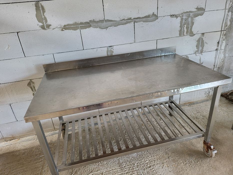 Vand masa din inox pentru brutarie