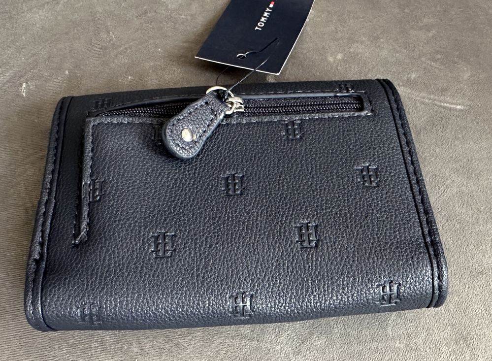 Portofel femei Tommy Hilfiger, nou, cu eticheta