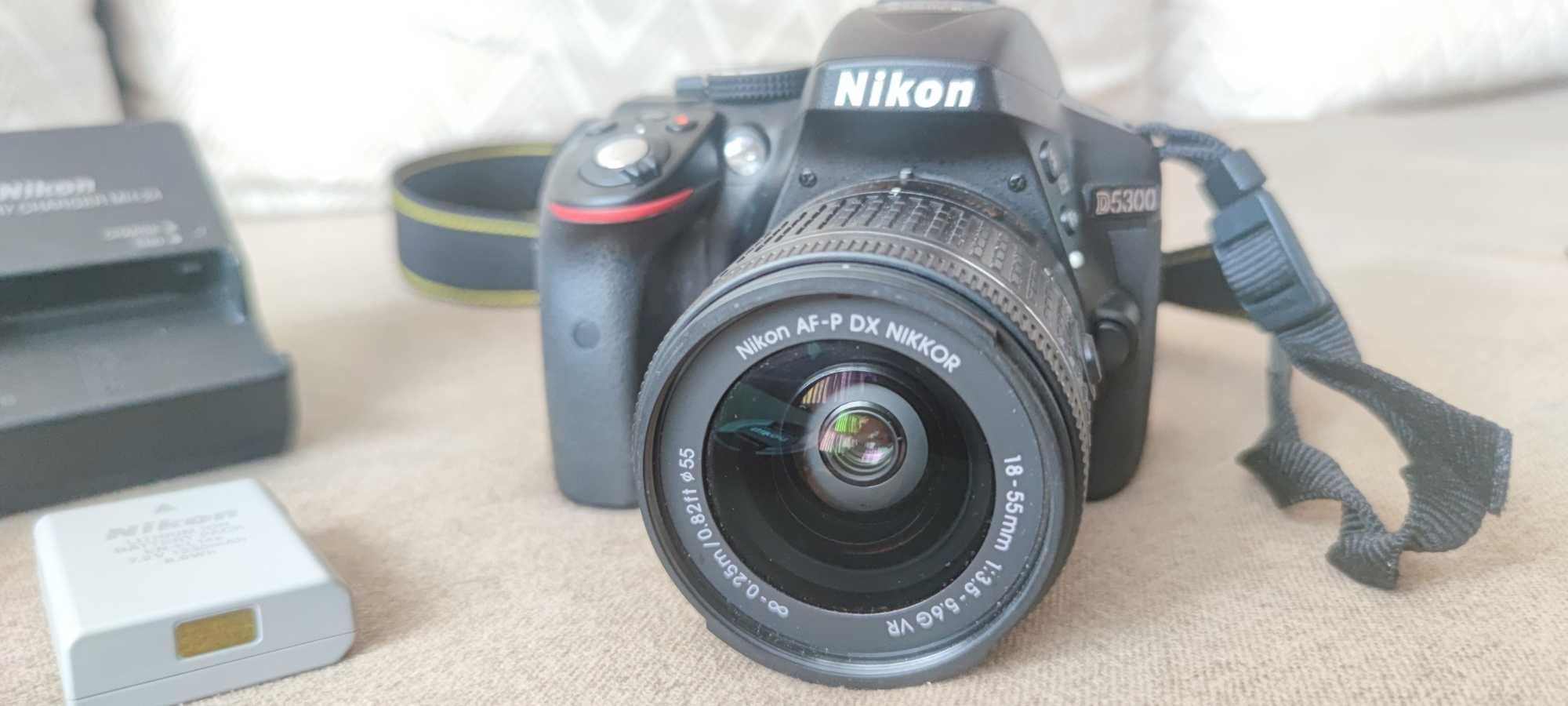 Фотоапарат Nikon D5300 18-55mm + аксесоари пълен комплект