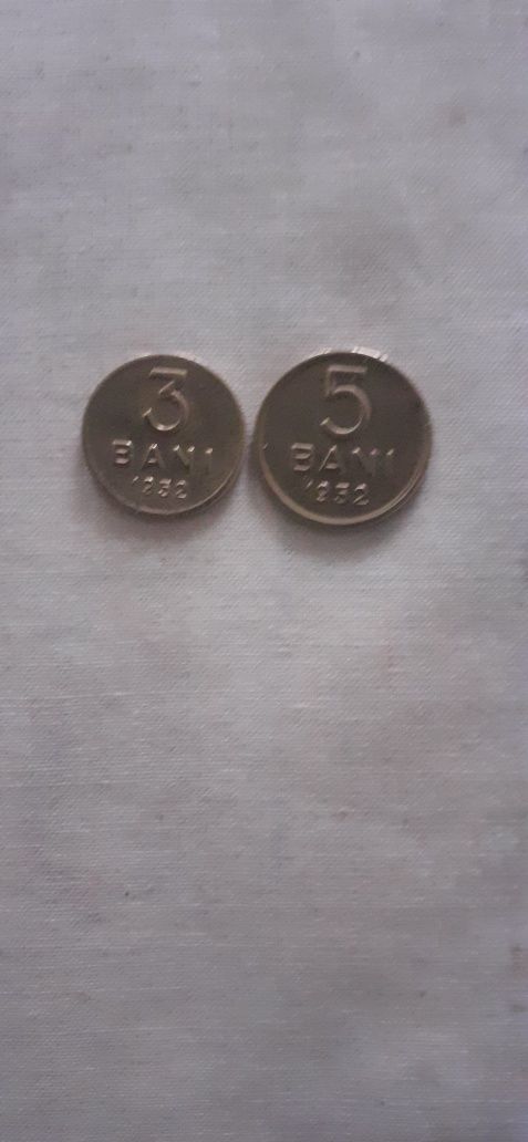 Monede de 3 și 5 bani din1952