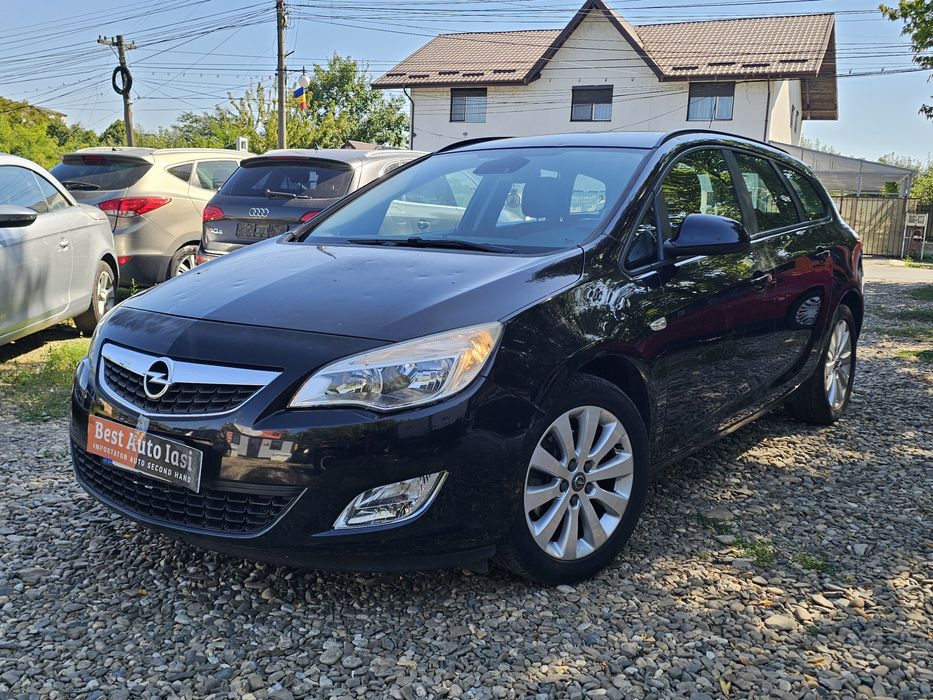 Opel Astra 1.7 CDTI 2011