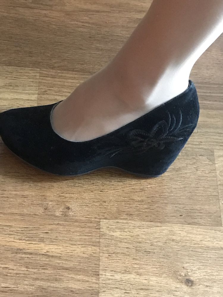 Туфли женские замшевые