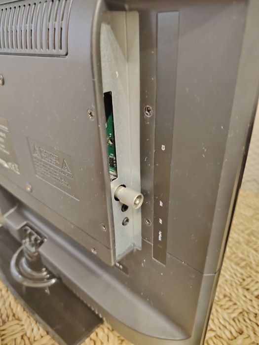 LED TV JTC 18.5" 12v/220v