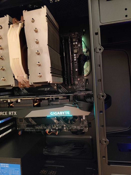 Геймърски компютър Ryzen 5800X 32GB RTX3070