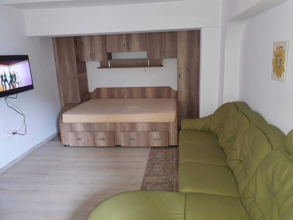 Inchiriez garsoniera, zona ultra centrala 35 m2 in Barlad