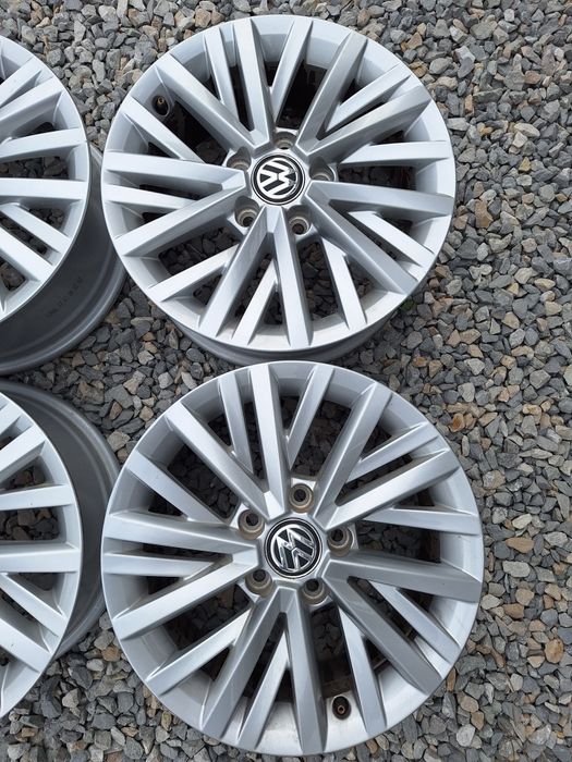5x112..16 цола. 6.5j ET43. Оригинални VW