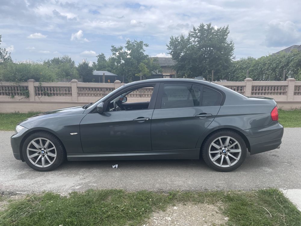 BMW seria 3, e90, an 2010