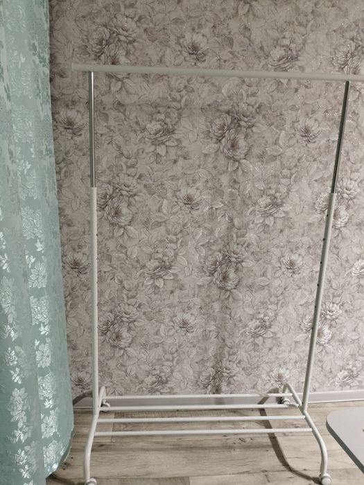 Напольная вешалка Икеа Ригга