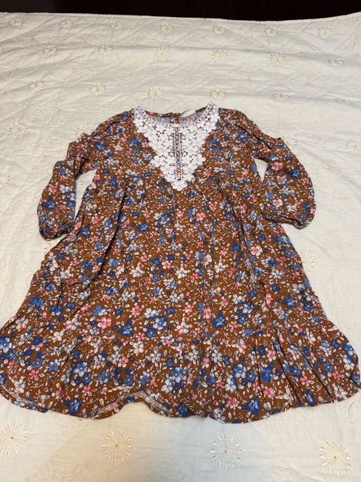 Hăinuțe fetiță 5-6 ani