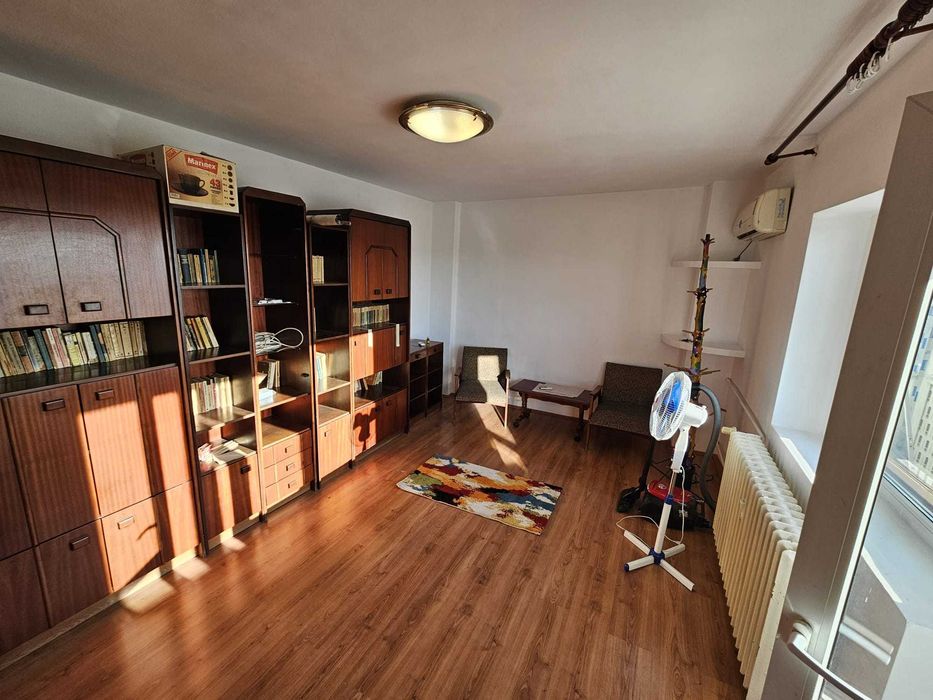 4 camere Vergului total decomandat cu 2 bai si 2 balcoane