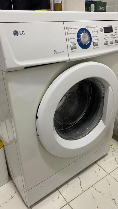 Продам стиральную машину