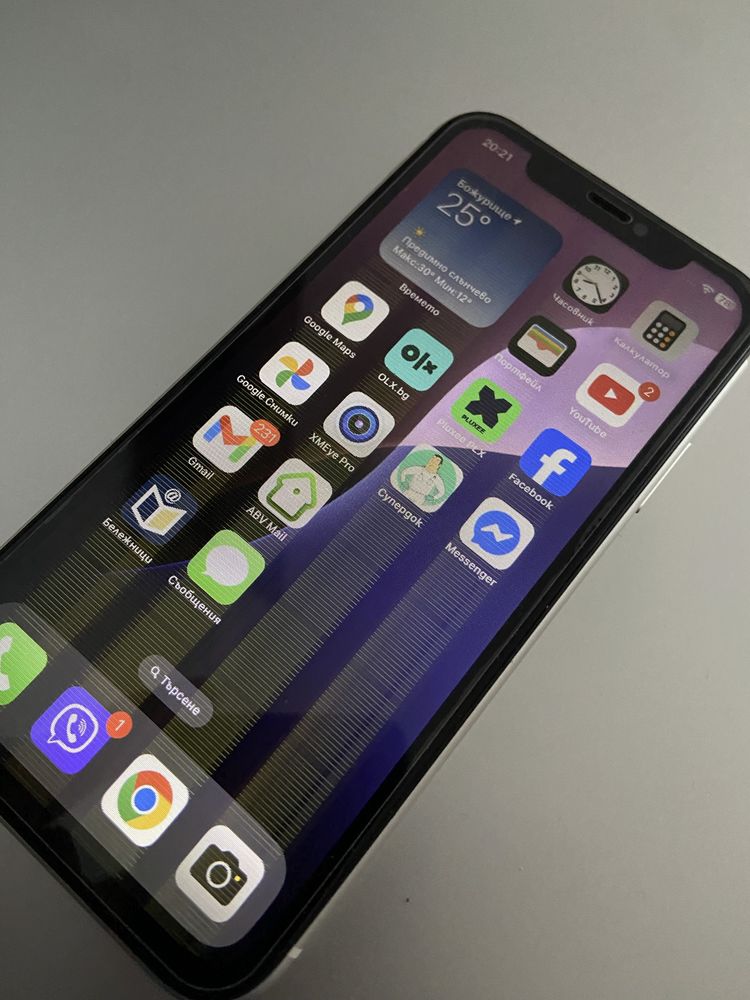 Iphone 11 за части или може да се ползва така