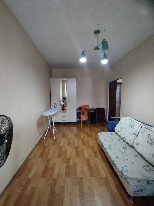 Продам 1комн Юнис