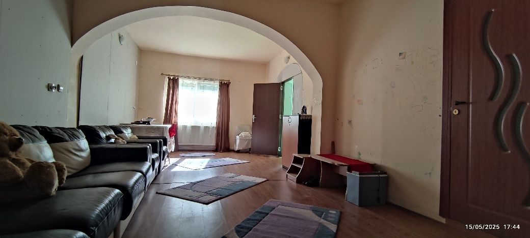 Vând camping Boș