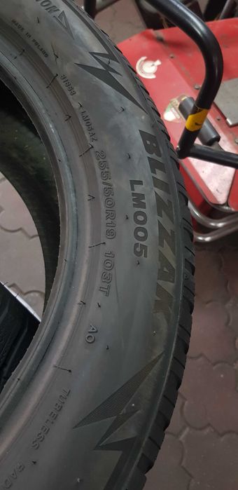 anvelope Bridgestone 235/55/19 cu 255/50/19 m&s iarna