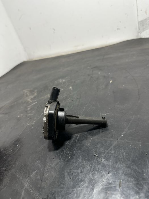 Senzor nivel baie ulei Audi A3 2.0 TDI BKD 1.9 TDI 06E907660