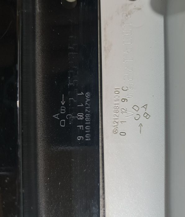 Aripa stanga dreapta Mercedes E Class W212 an:2009-2016