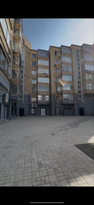 Квартира в Габусе 4/4/8 кирпич Франц посольтво рядом Westminster